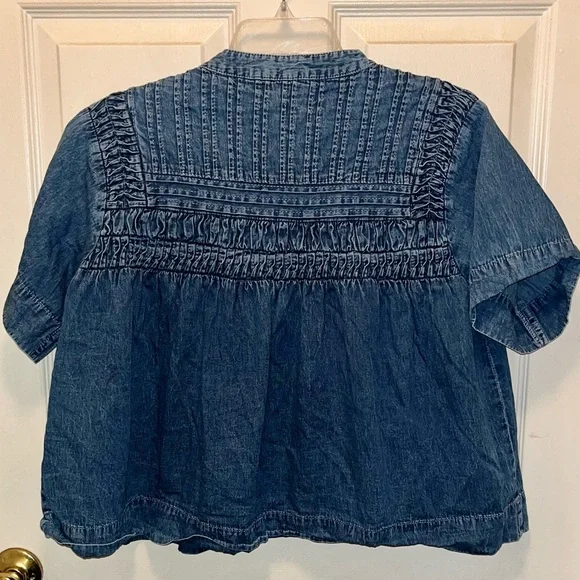 SOLITAIRE Women’s Short Sleeve Denim Top. Sz M. - Picture 2 of 3